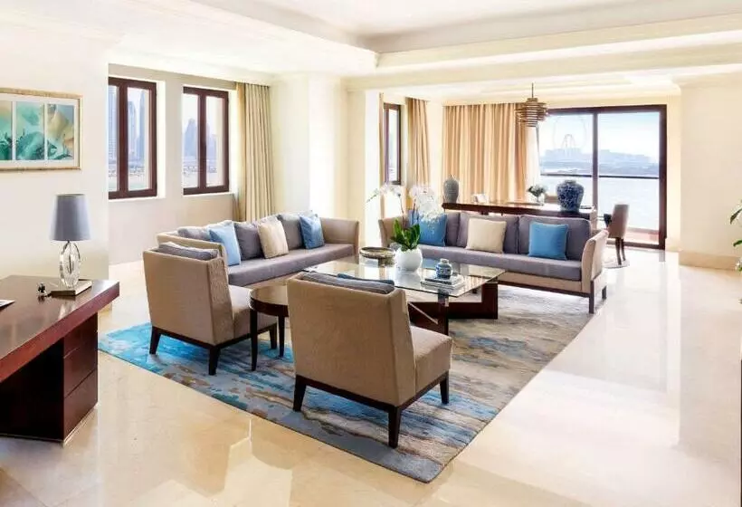 سوییت با چشم‌انداز دریا, Fairmont The Palm