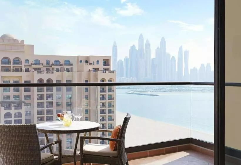 سوییت با چشم‌انداز دریا, Fairmont The Palm