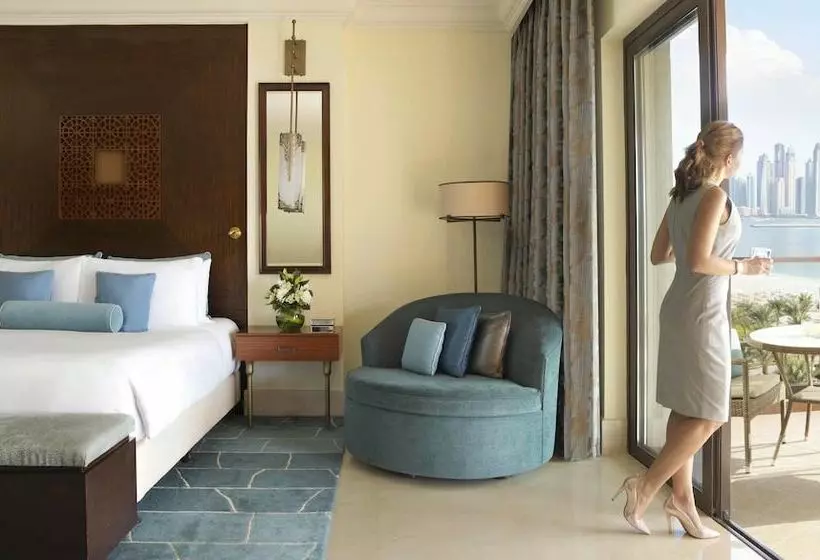 سوییت با چشم‌انداز دریا, Fairmont The Palm