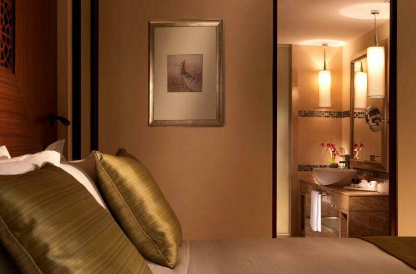 Deluxe люкс с видом, Fairmont The Palm
