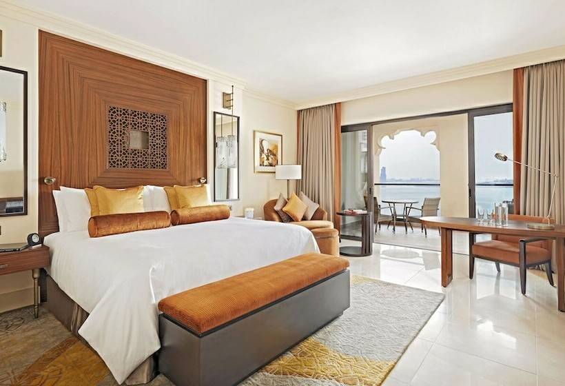 اتاق لوکس با بالکن و چشمانداز دریا, Fairmont The Palm