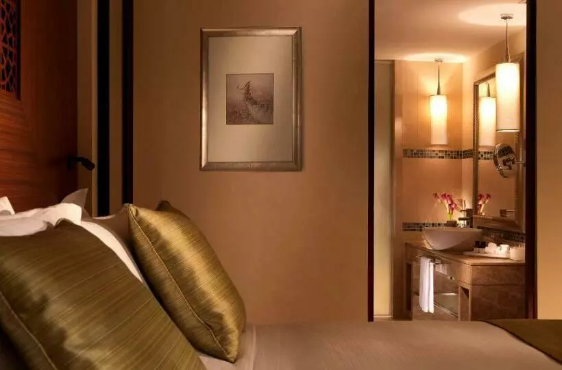 اتاق لوکس با تخت بزرگ, Fairmont The Palm