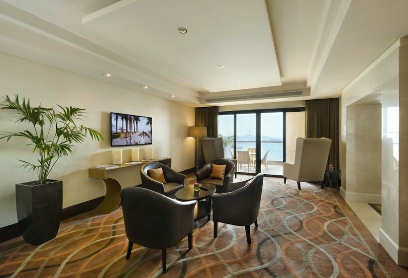 Люкс Deluxe Вид на Море, Fairmont The Palm