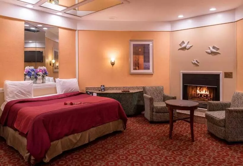 キングサイズベッドのデラックススイート, Inn Of The Dove Romantic Luxury & Business Suites