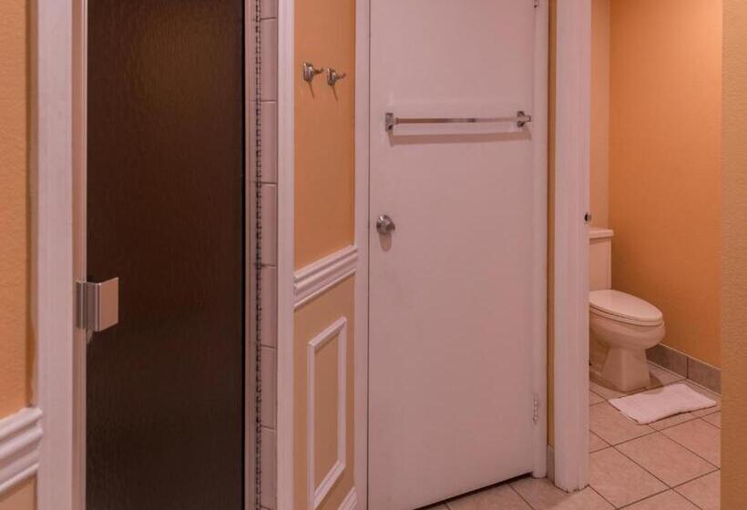 جناح ديلوكس سرير كينج, Inn Of The Dove Romantic Luxury & Business Suites