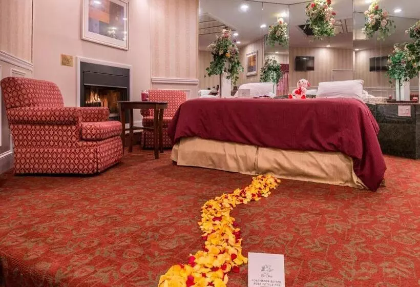 キングサイズベッドのスイートルーム, Inn Of The Dove Romantic Luxury & Business Suites