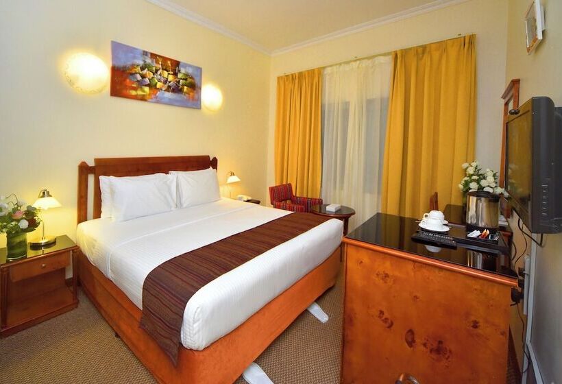 اتاق استاندارد, Nejoum Al Emarat