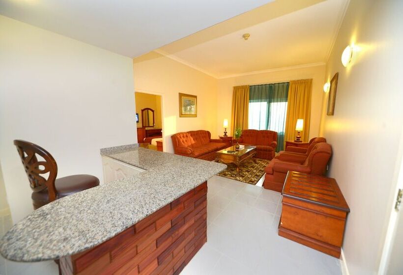 سوییت اجرایی, Nejoum Al Emarat