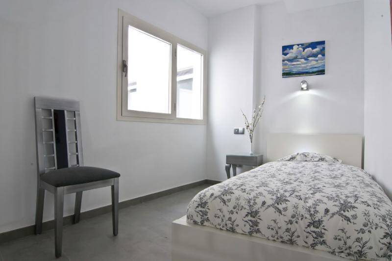 اتاق اکونومی, Palacio Alcazar