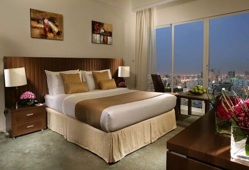 اتاق استاندارد با چشم‌انداز شهر, Ramada By Wyndham Beach Hotel Ajman