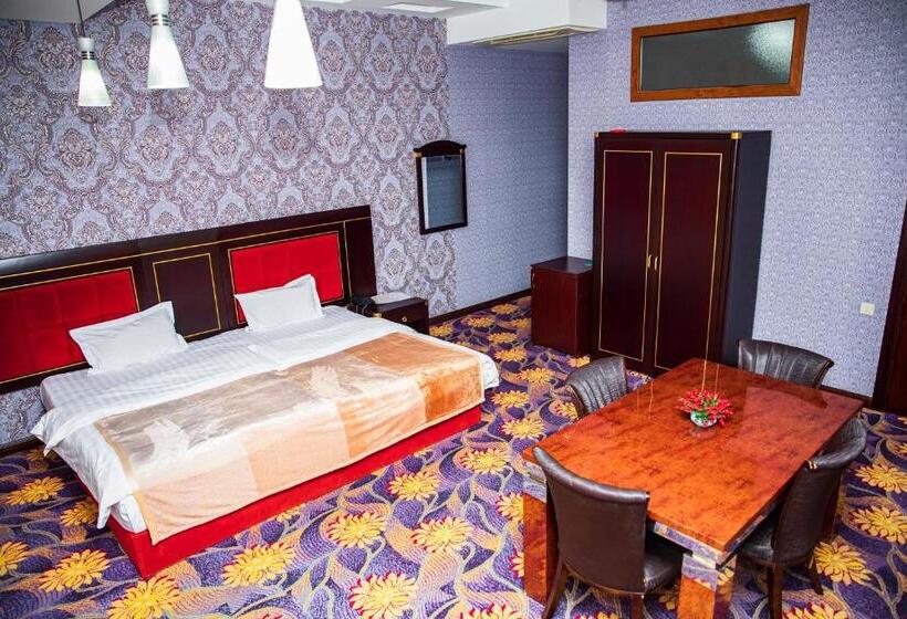 اتاق استاندارد, Safran