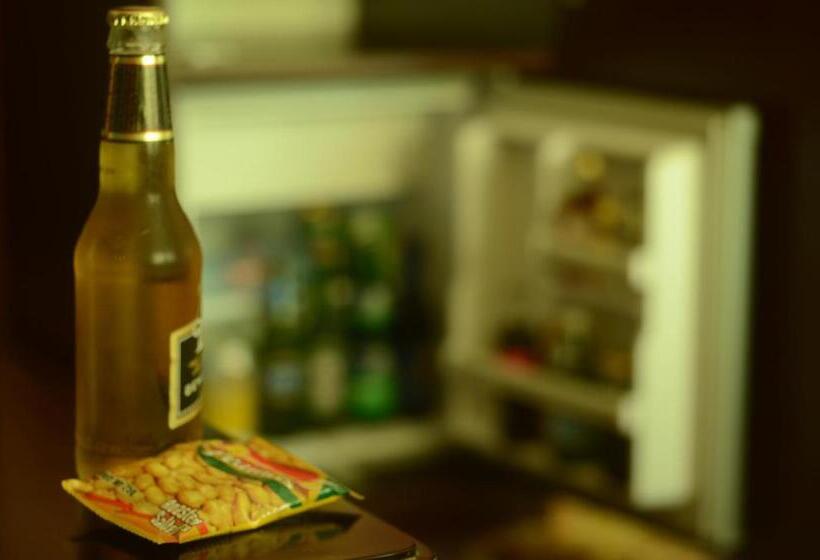 اتاق لوکس, Safran