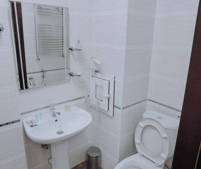 اتاق لوکس, Safran