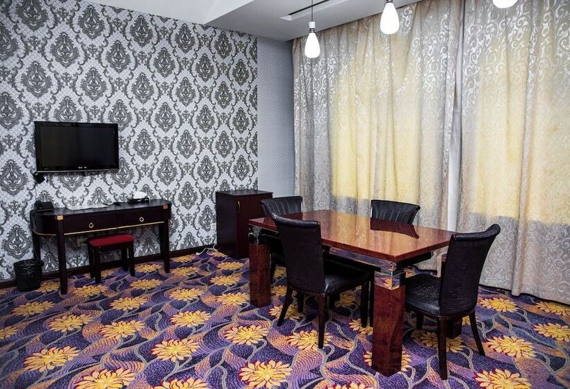 اتاق لوکس, Safran