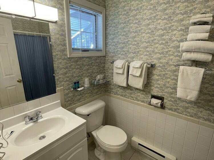 带2个双人床的标准工作室, North Conway Mountain Inn