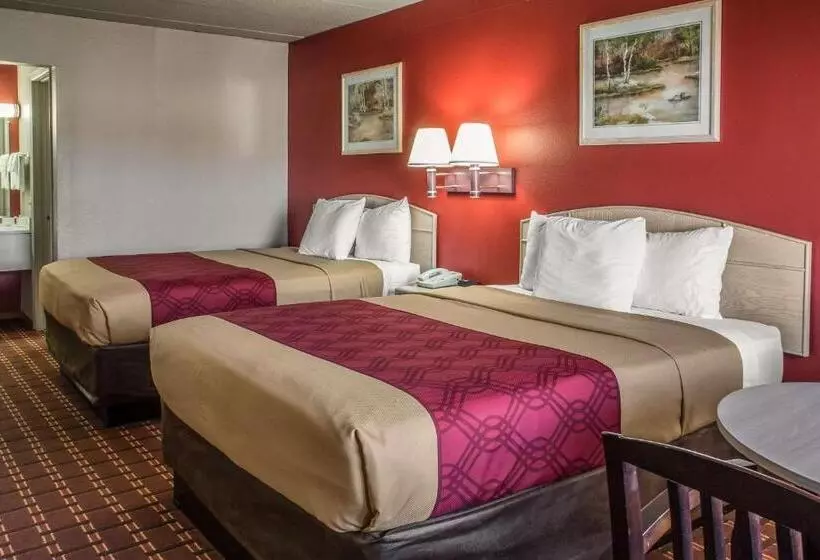 スタンダードルーム, Spencer Inn And Suites