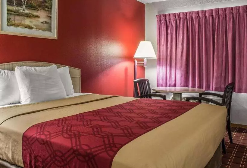 スタンダードルーム, Spencer Inn And Suites