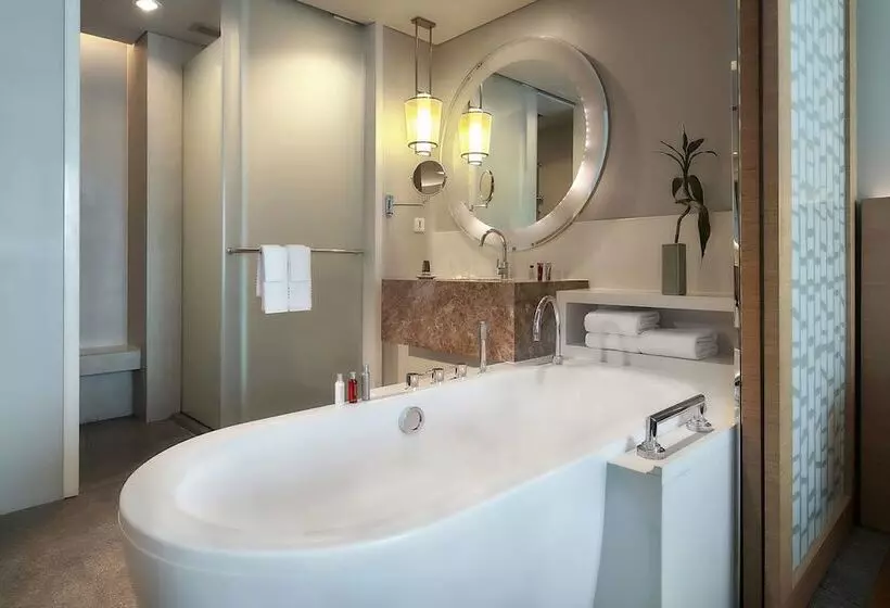 オーシャンビューのプレミアムルーム。, Rayong Marriott Resort & Spa