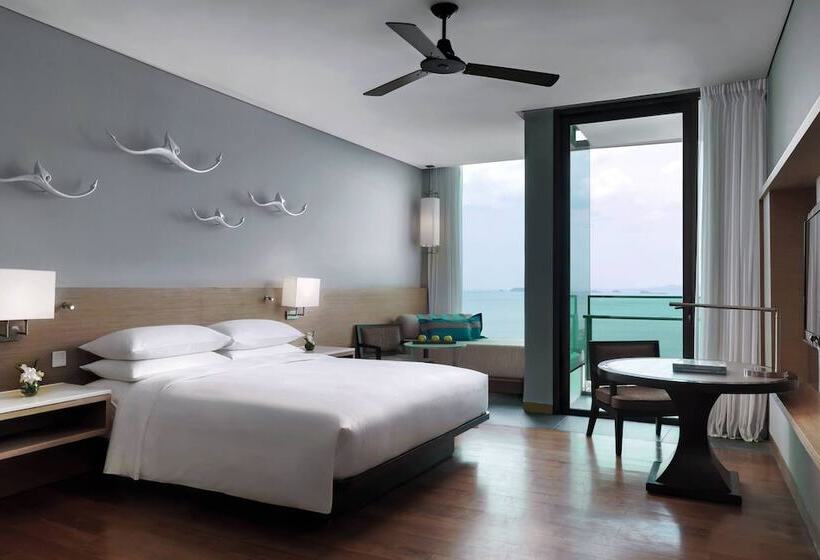 海の見えるダブルベッドスタンダードルーム, Rayong Marriott Resort & Spa