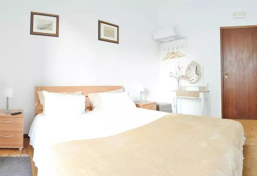 اتاق استاندارد, Hospedaria Pielas
