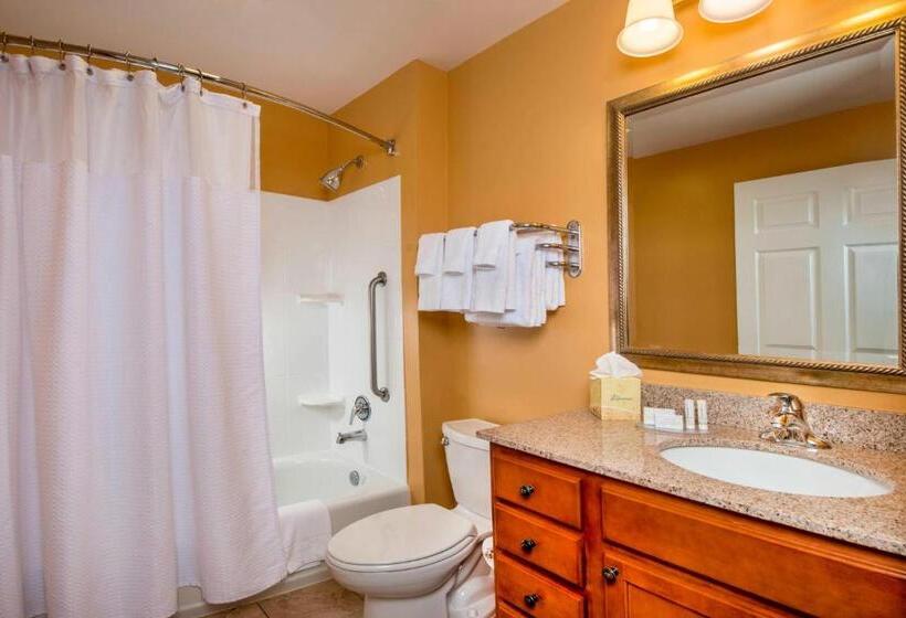 스탠다드 스튜디오, Towneplace Suites By Marriott Clinton At Joint Base Andrews