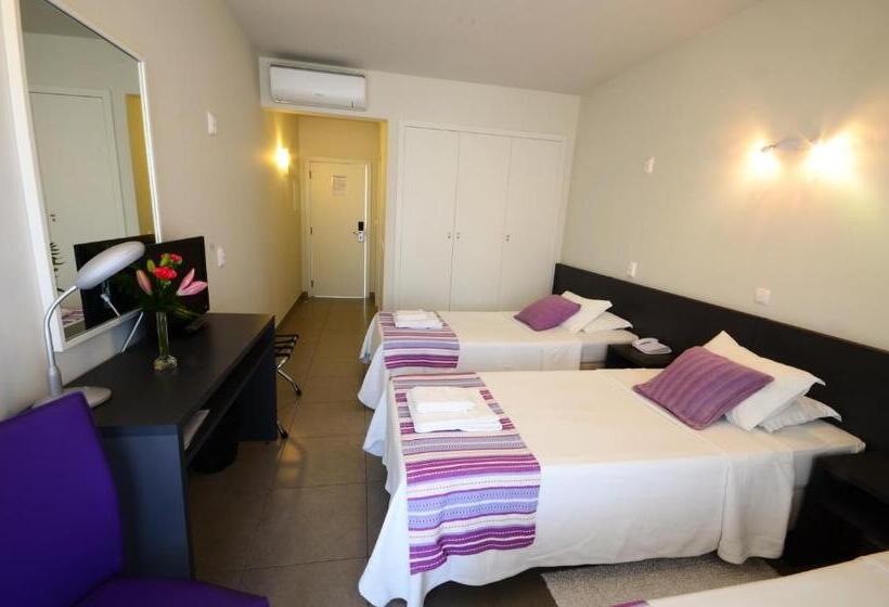 غرفة قياسية, Boutique & Villas Boliqueime