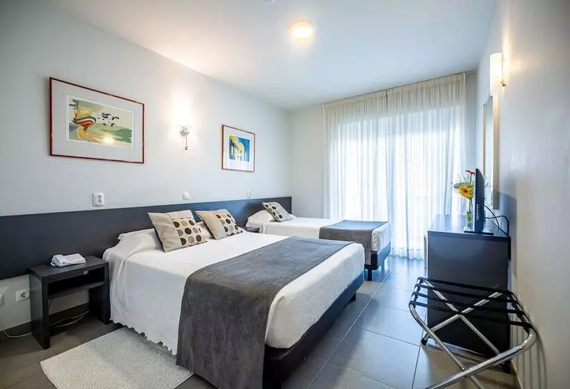 اتاق استاندارد سه نفره, Boutique & Villas Boliqueime