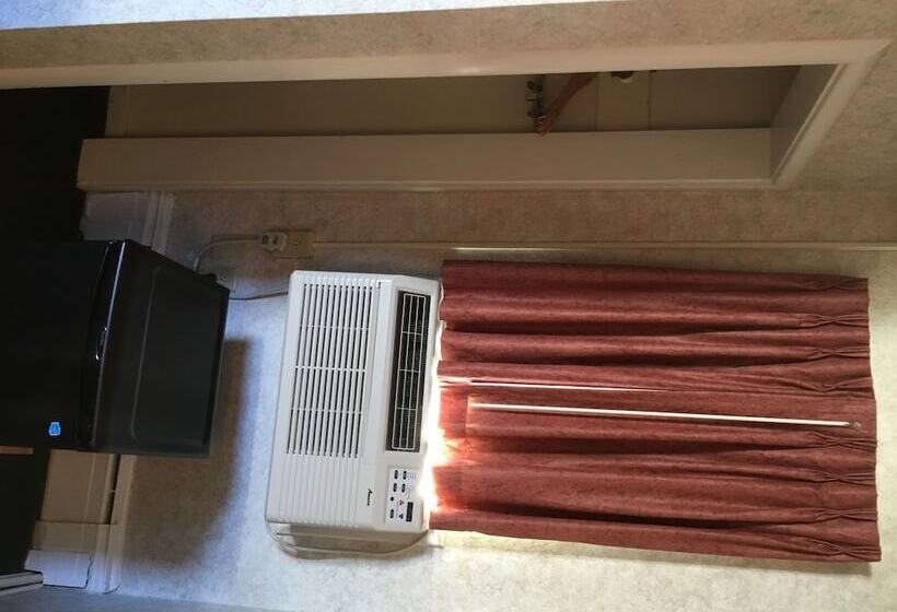 اتاق استاندارد با 2 تخت دوبل, The Springwater Inn