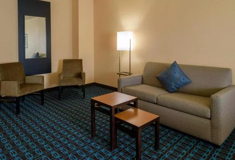 スイート, Fairfield Inn & Suites Kennett Square