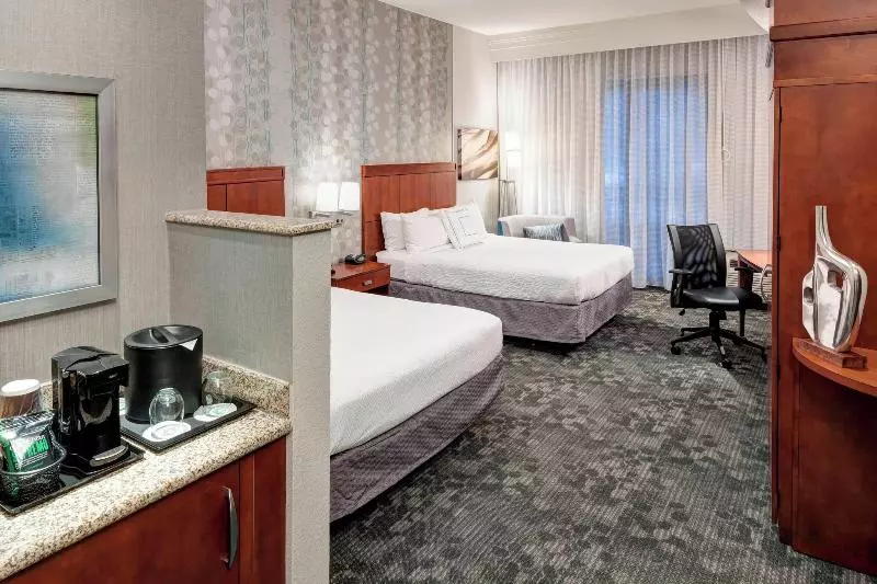 プレミアムルーム, Hampton Inn & Suites Jennings