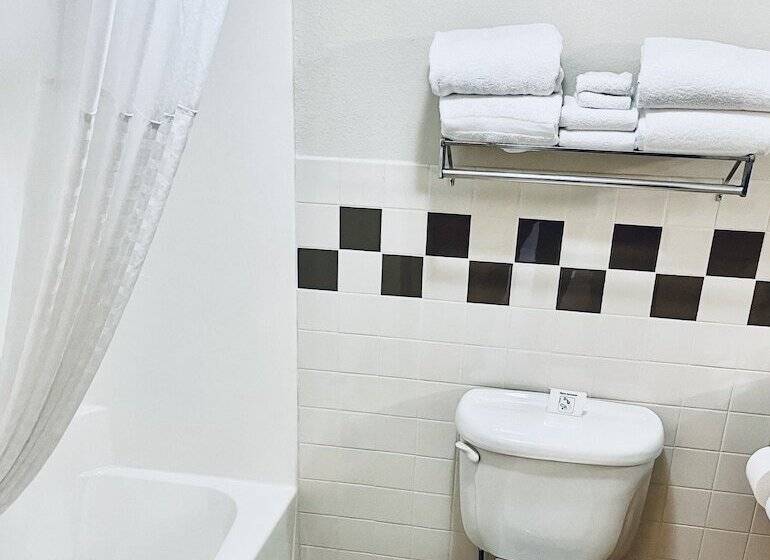 جناح ديلوكس سرير كينج, Americinn By Wyndham Green Bay East