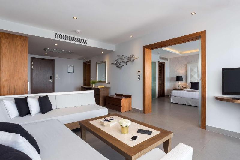 Люкс с Бассейном, Boutique 5 Hotel & Spa   Adults Only