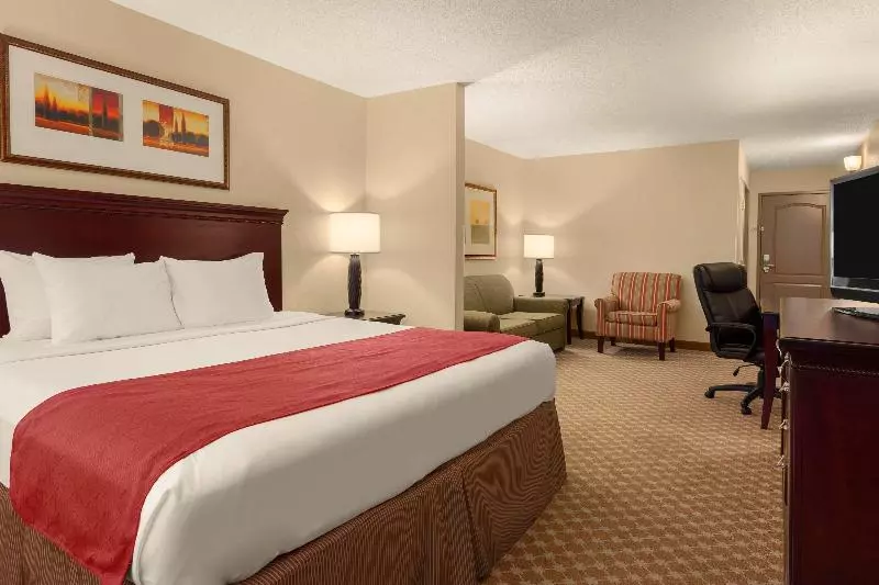 キングサイズベッドのスイートルーム, Country Inn & Suites By Radisson, Doswell Kings Dominion , Va
