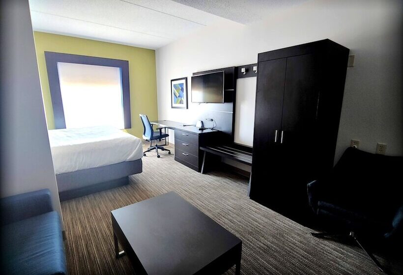 身障者適用スイートルーム, Holiday Inn Express & Suites Clear Spring, An Ihg