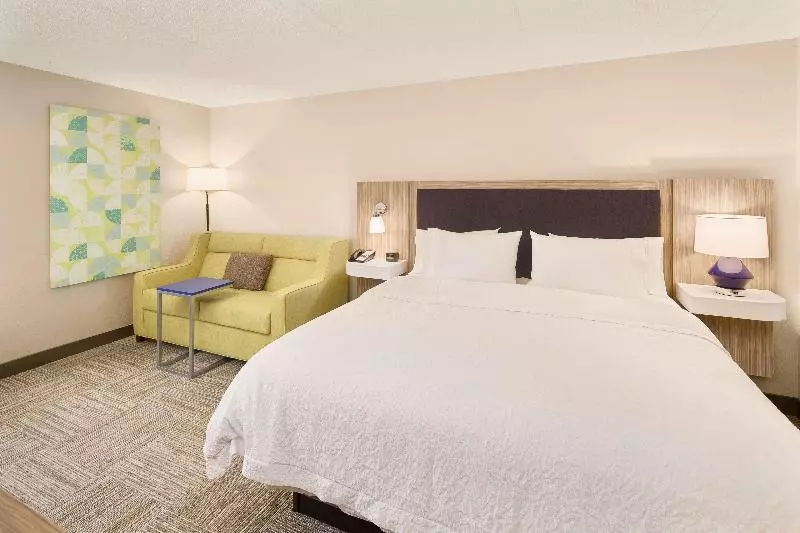 キングサイズベッドのスタンダードルーム, Holiday Inn Express & Suites Clear Spring, An Ihg