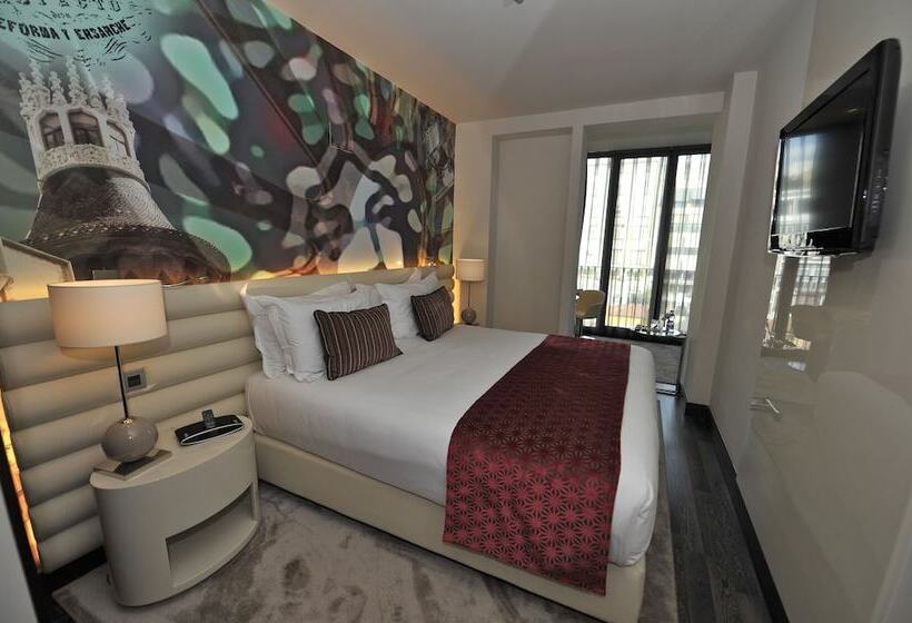 Люкс Вид на Бассейн, Indigo Barcelona   Plaza Catalunya 4sup, An Ihg