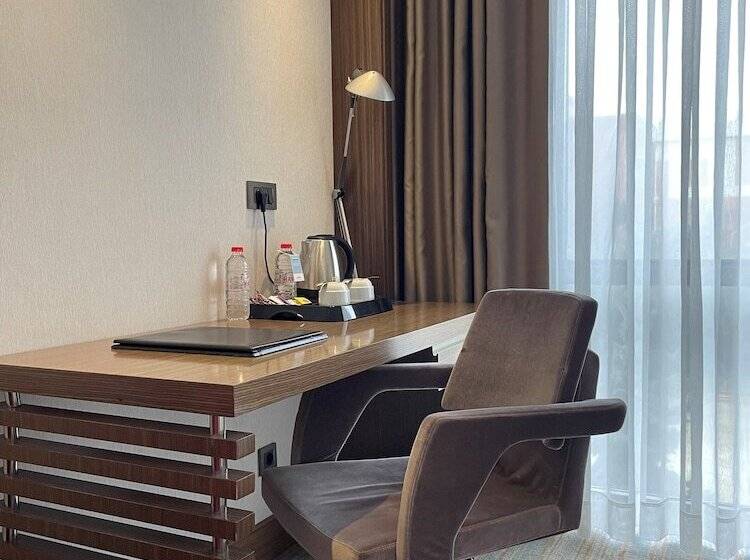 Superior Room, Mercure Istanbul Altunizade