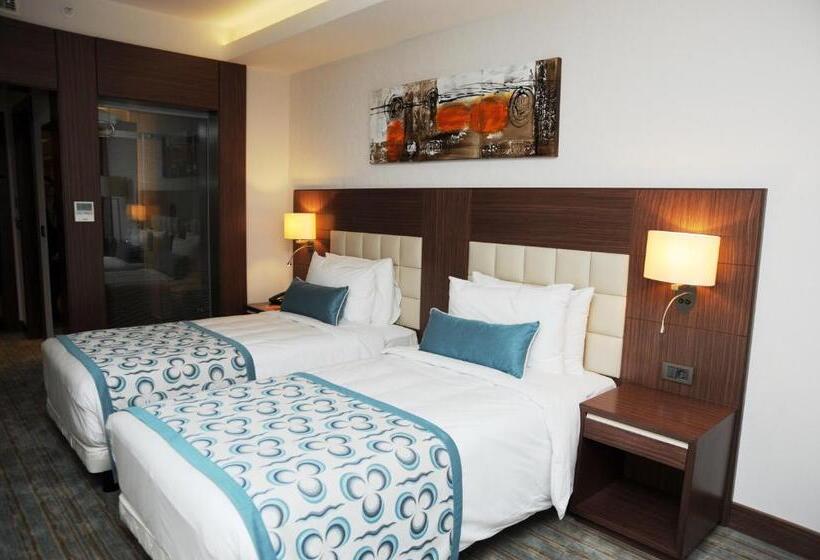 Standard Room, Mercure Istanbul Altunizade