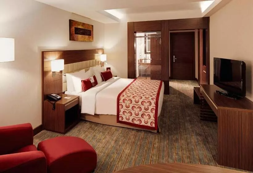 Standard Room Double Bed, Mercure Istanbul Altunizade