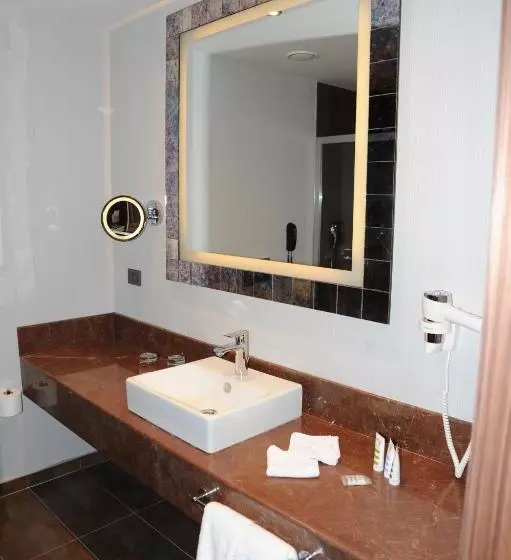 Junior Suite, Mercure Istanbul Altunizade