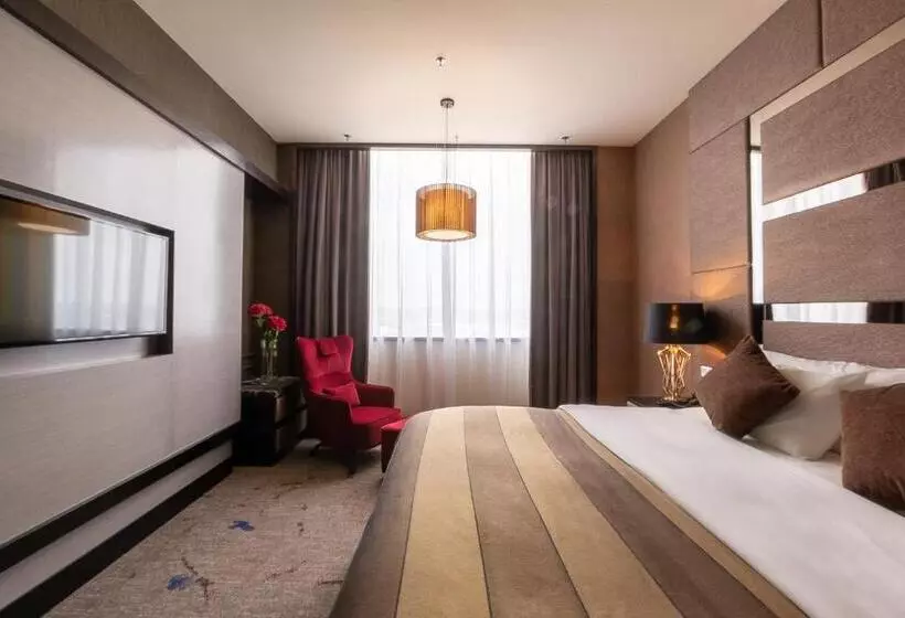 سوییت, New World Suites