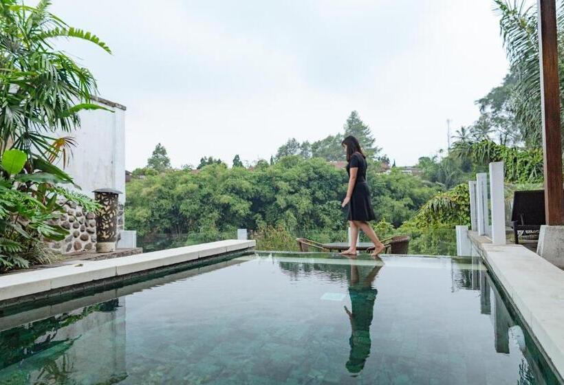 סוויטה עם בריכה, Novus Giri Resort & Spa