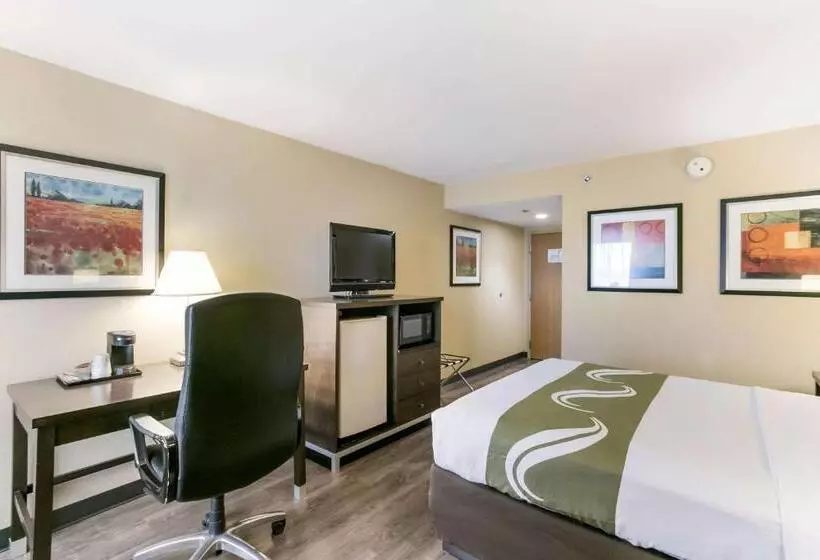 身障者適用スタンダードルーム, Quality Inn & Suites Bel Air I 95 Exit 77a
