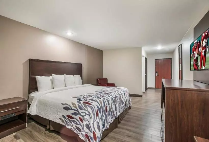 キングサイズベッドのデラックスルーム, Red Roof Inn & Suites Lake Charles