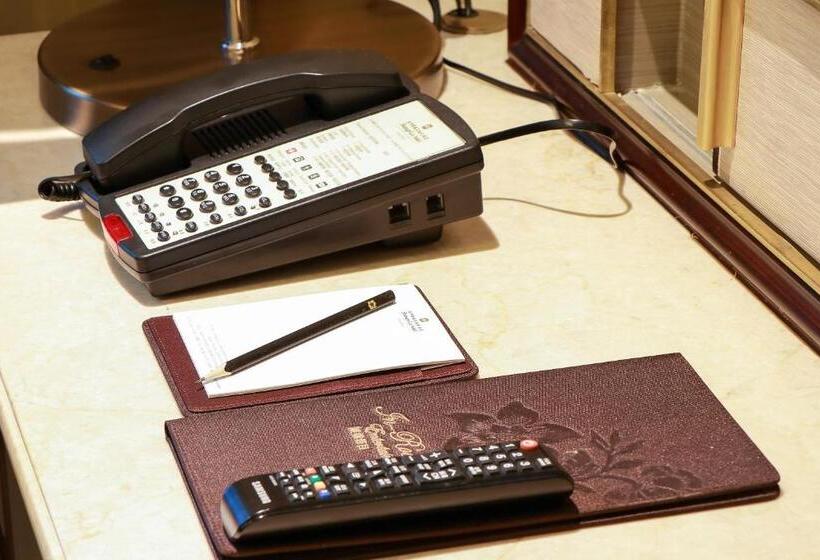 클럽룸 레이크 뷰, Shangrila Yangzhou