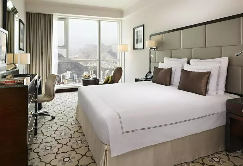 シティビュージュニアスイート, Swissotel Makkah