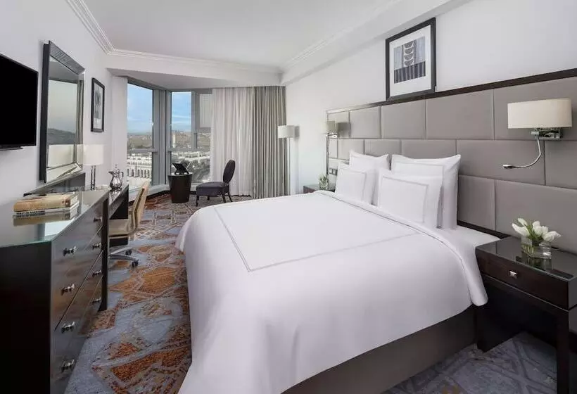 シティビュージュニアスイート, Swissotel Makkah