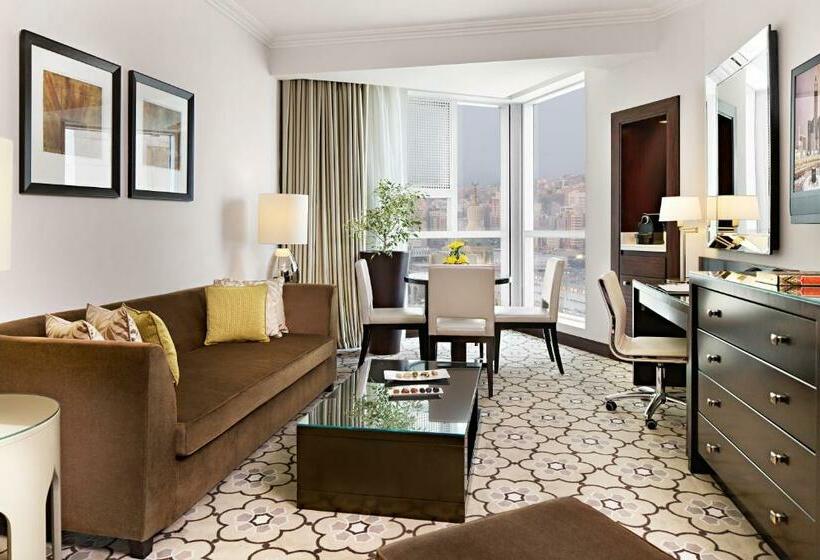 景色の見えるジュニアスイート, Swissotel Makkah