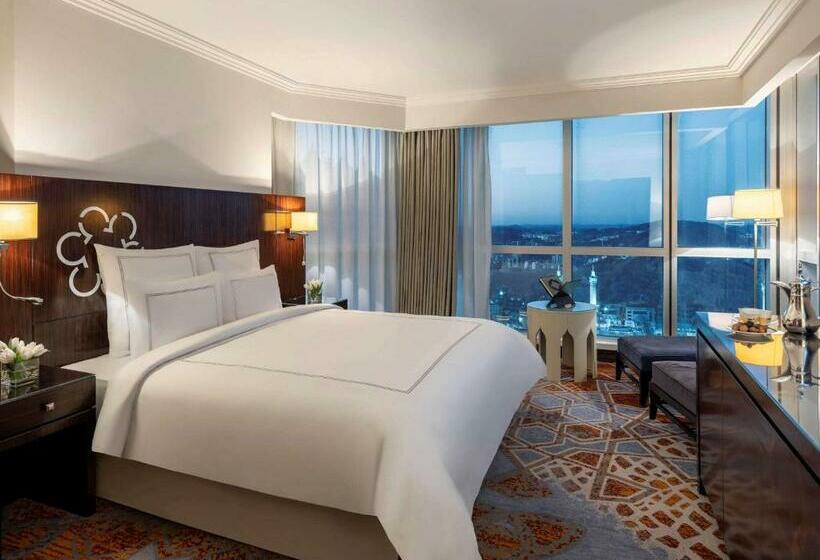 景色の見えるジュニアスイート, Swissotel Makkah