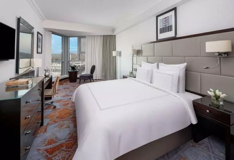 キングサイズベッドのクラシックルーム, Swissotel Makkah